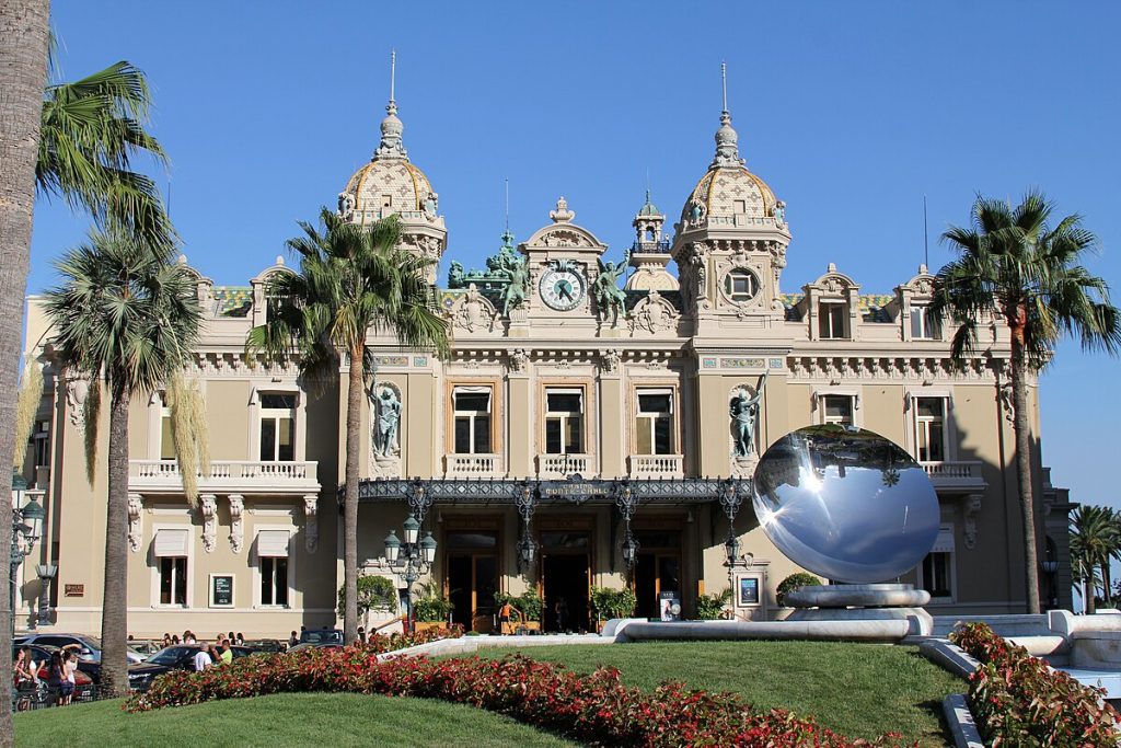 Casino de Monte Carlo kao simbol luksuza i prestiža